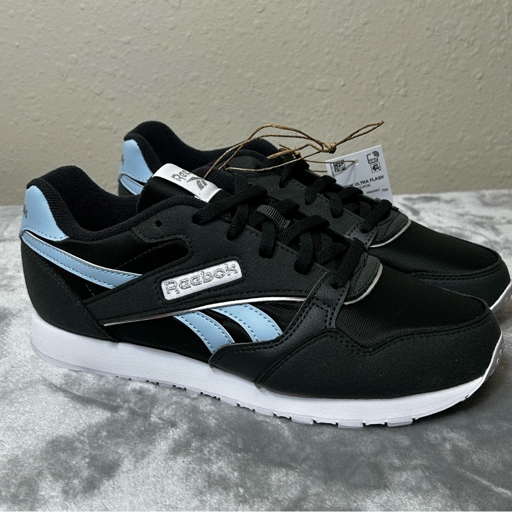 Reebok Ultra Flash Sneakers Size 7 Black  Blue Athletic Walking Gym Shoes NWT